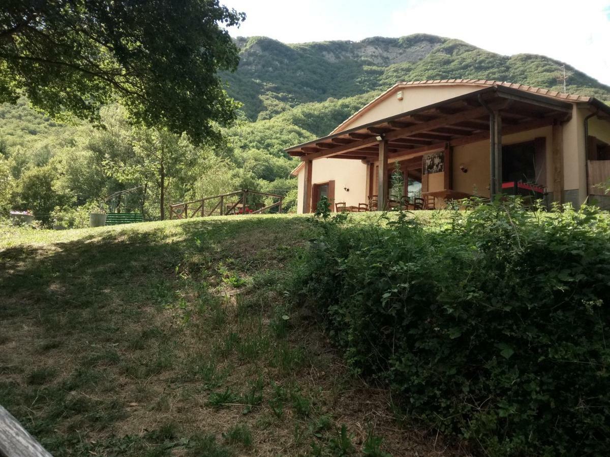 Agriturismo Rio Ricco Busana Bagian luar foto