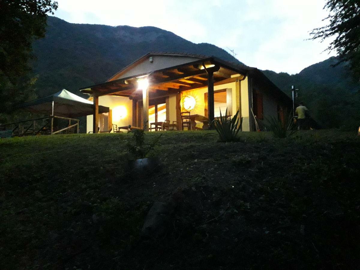 Agriturismo Rio Ricco Busana Bagian luar foto